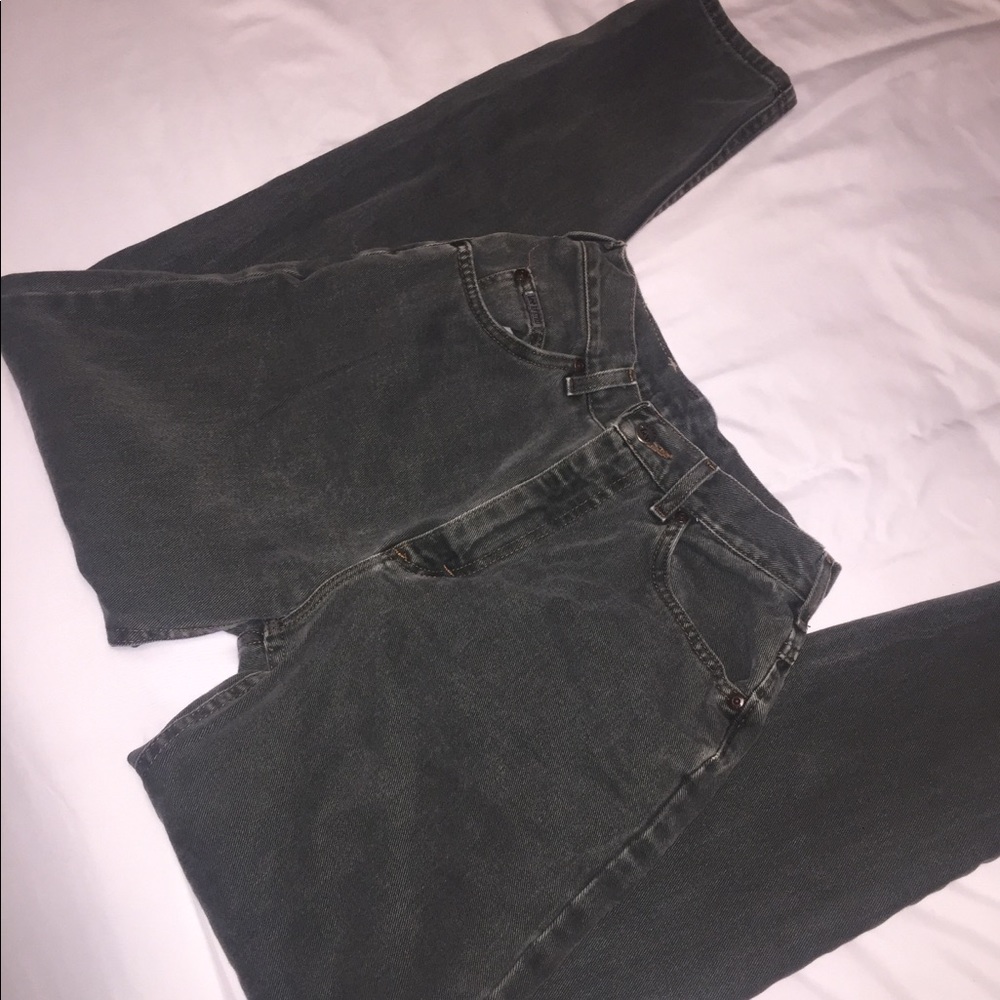SUPER CUTE VINTAGE MOM JEANS